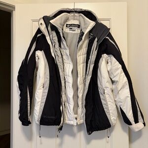 Women’s Columbia Black, White and Grey 3-in-1 Winter Ski Jacket Coat, Size Large